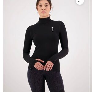 Mons Royale CASCADE MERINO BASE LAYER MOCK NECK LONG SLEEVE Women’s XS NWT